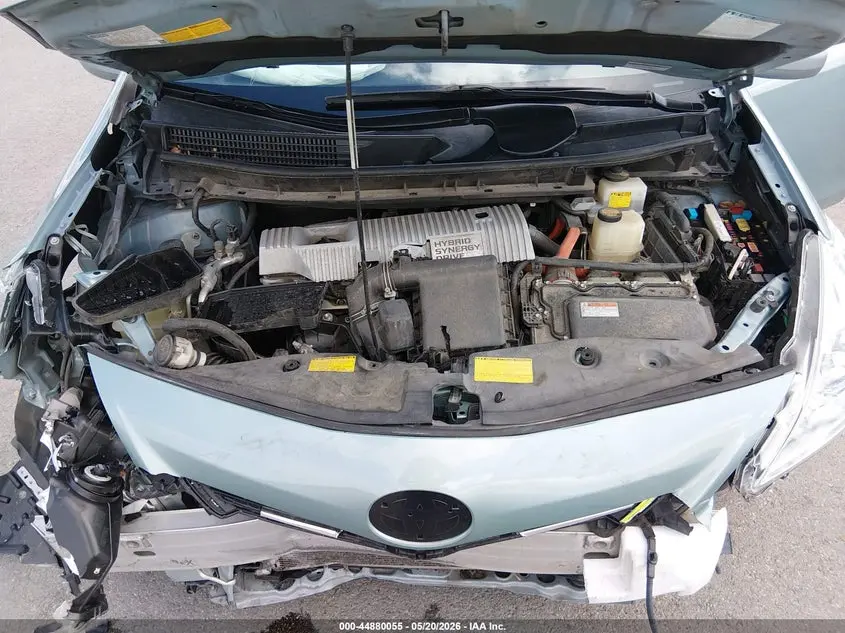 2013 TOYOTA PRIUS V FIVE