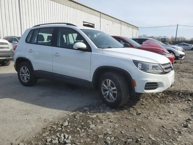 2015 VOLKSWAGEN TIGUAN S  
