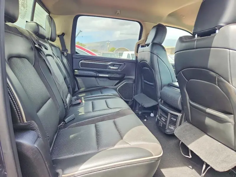 2019 RAM 1500 LARAMIE  