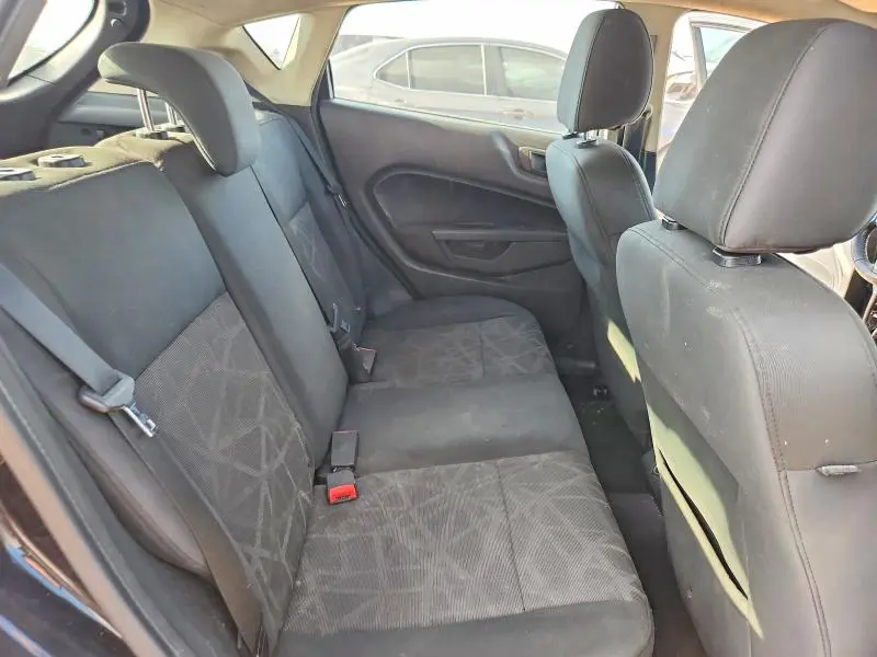 2013 FORD FIESTA SE  