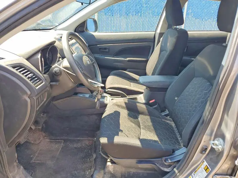 2025 MITSUBISHI RVR ES  