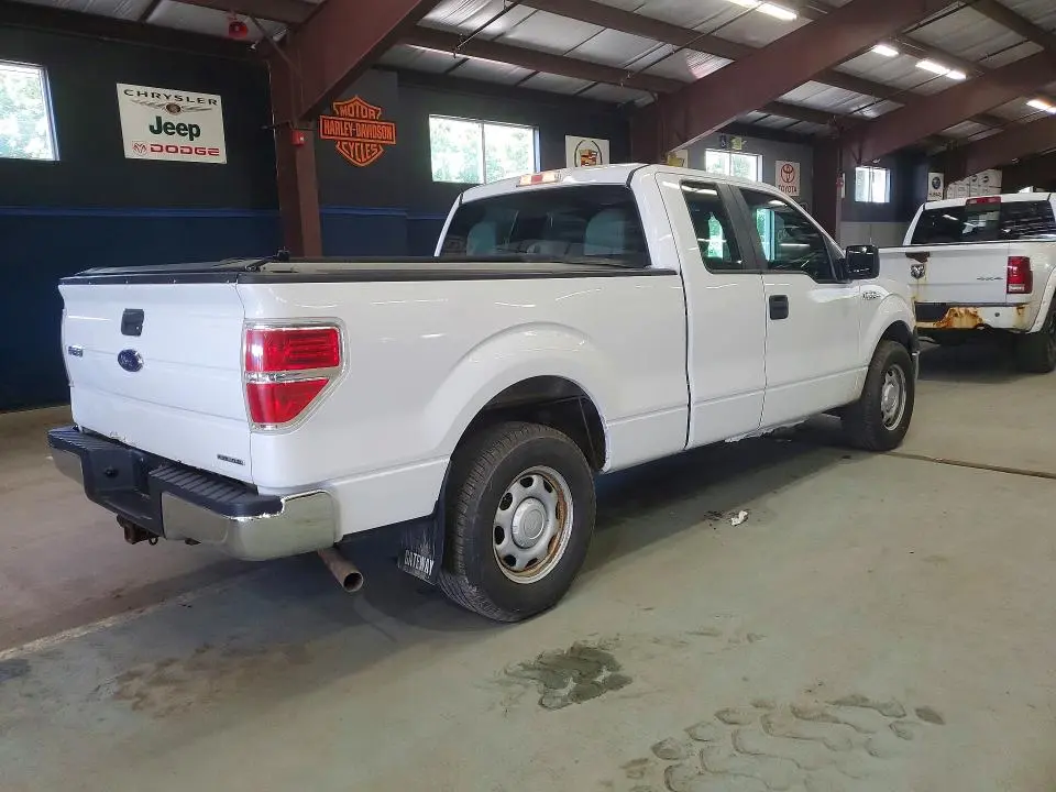 2013 FORD F150 SUPER CAB  