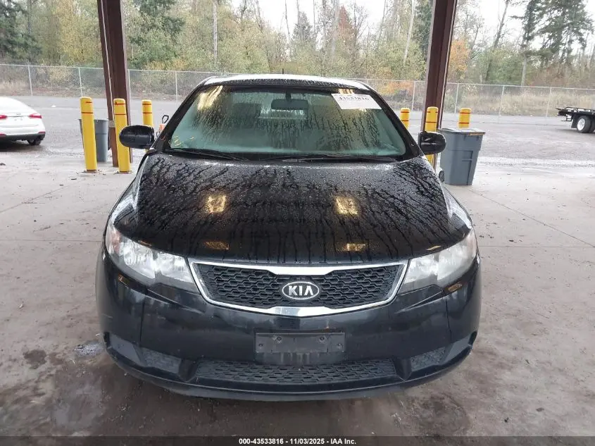 2012 KIA FORTE LX