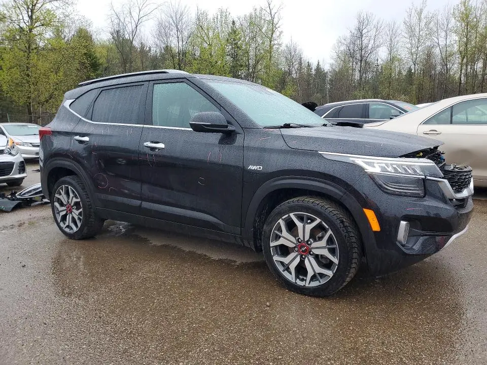 2023 KIA SELTOS SX  