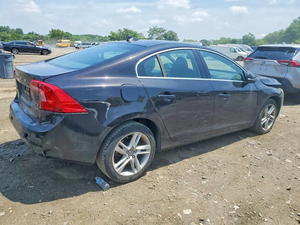 2015 VOLVO S60 PREMIER  