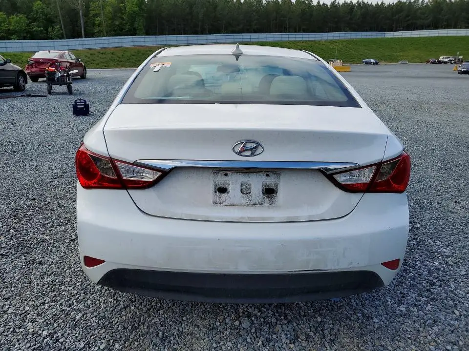 2014 HYUNDAI SONATA GLS  