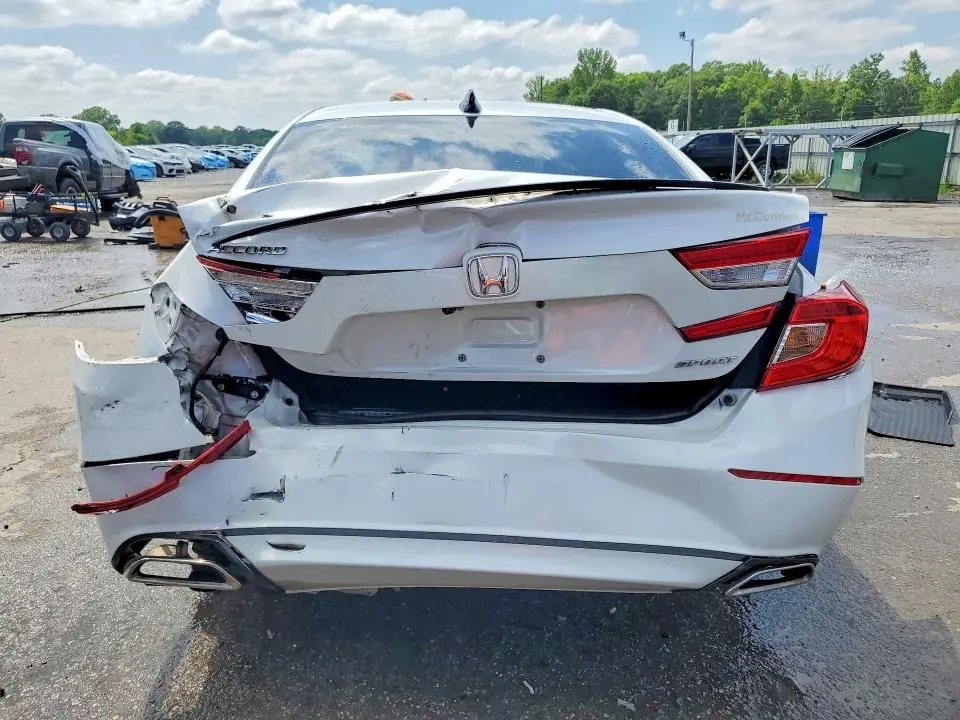 2022 HONDA ACCORD SPORT  