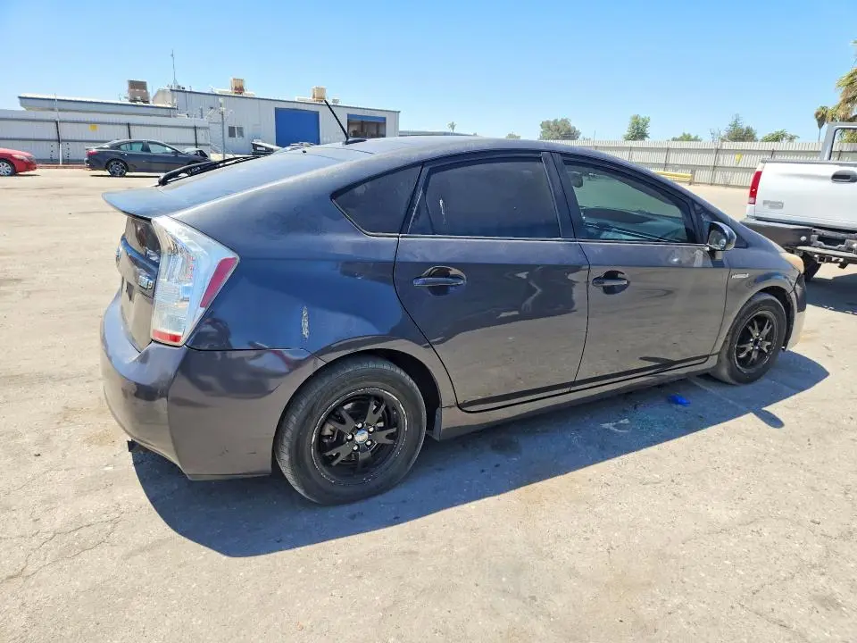 2010 TOYOTA PRIUS IV  
