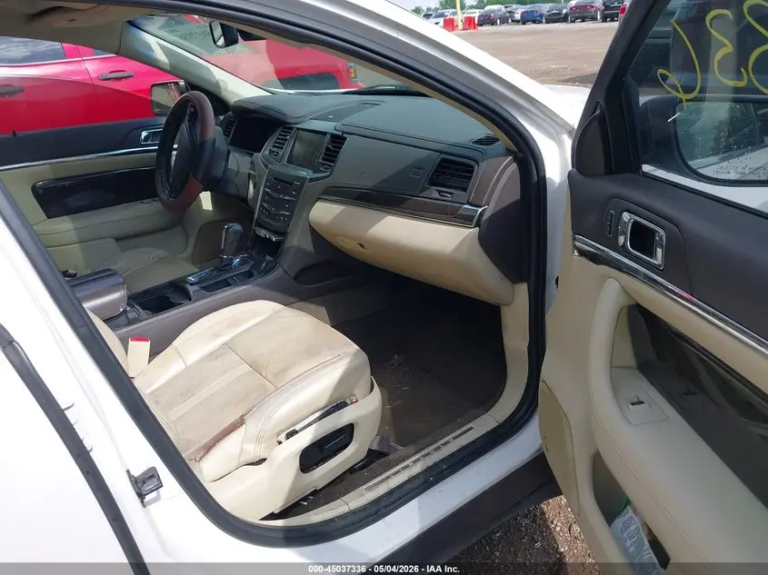 2014 LINCOLN MKS  