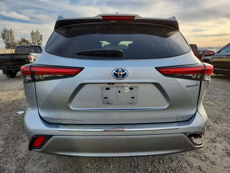 2020 TOYOTA HIGHLANDER HYBRID PLATINUM  