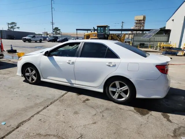 2014 TOYOTA CAMRY L  