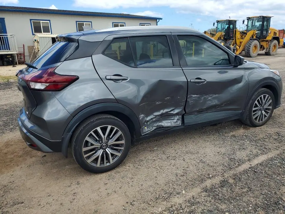 2021 NISSAN KICKS SV  