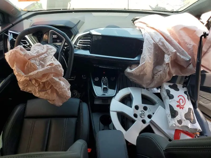 2024 AUDI Q4 E-TRON SPORTBACK PREMIUM PLUS  
