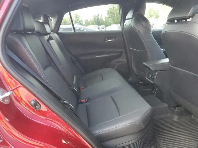 2024 TOYOTA VENZA LE  