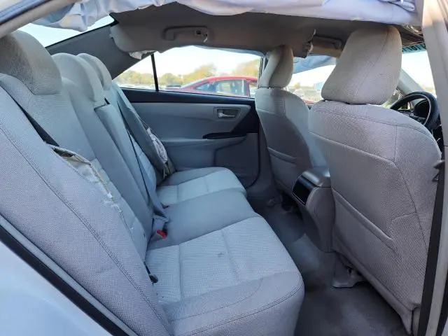 2015 TOYOTA CAMRY LE  