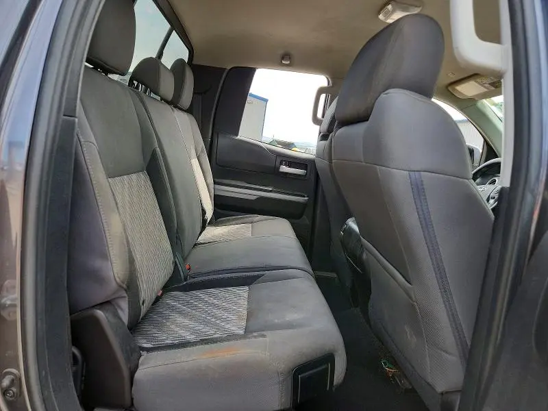 2019 TOYOTA TUNDRA SR5  