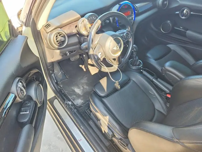 2015 MINI COOPER S  