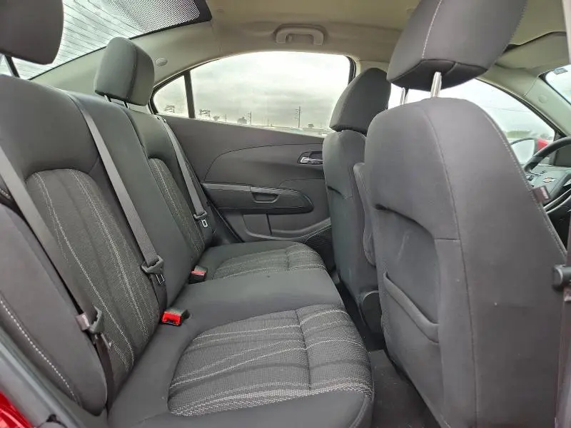 2016 CHEVROLET SONIC LT  