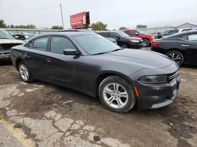 2022 DODGE CHARGER SXT  