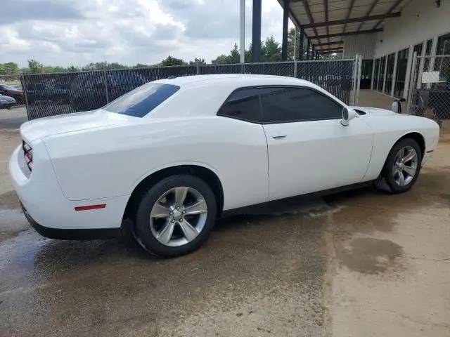 2016 DODGE CHALLENGER SXT  