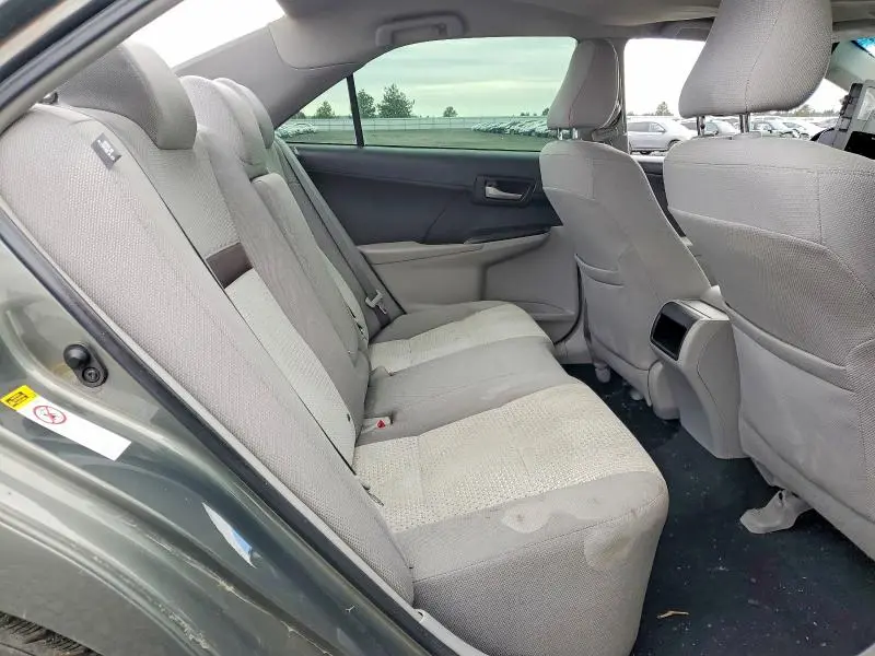 2014 TOYOTA CAMRY LE  