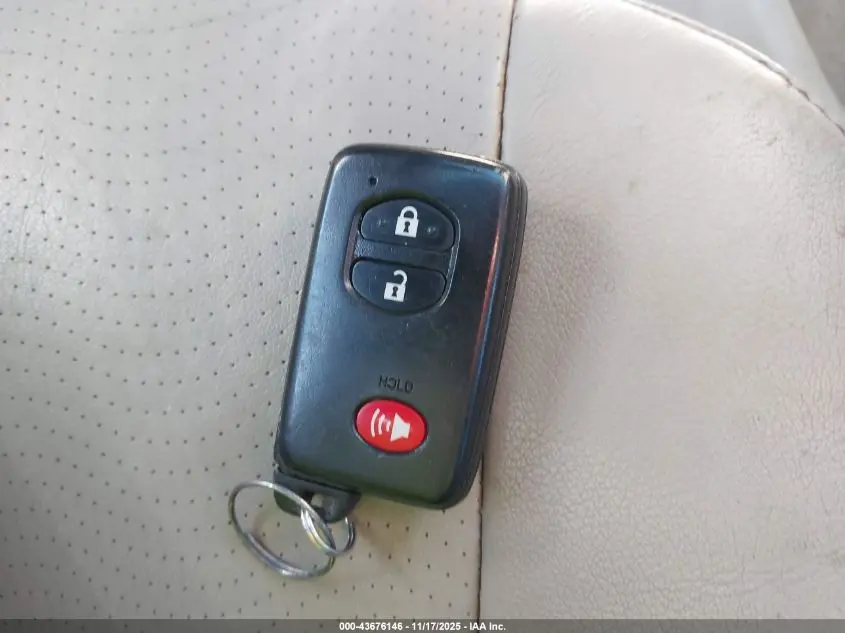 2010 TOYOTA PRIUS IV