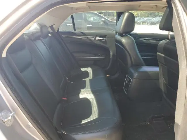 2016 CHRYSLER 300 LIMITED  
