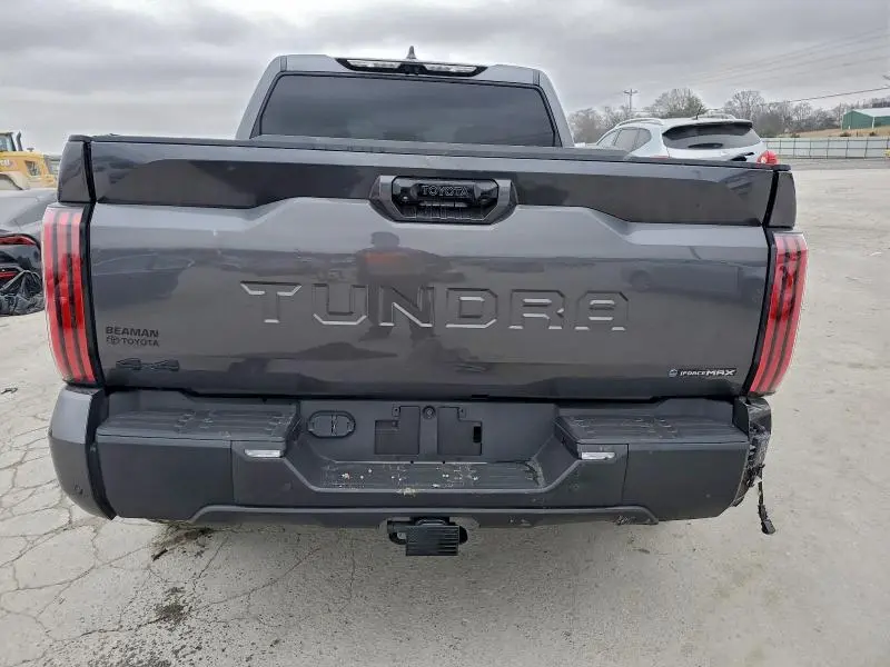 2025 TOYOTA TUNDRA CREWMAX LIMITED  