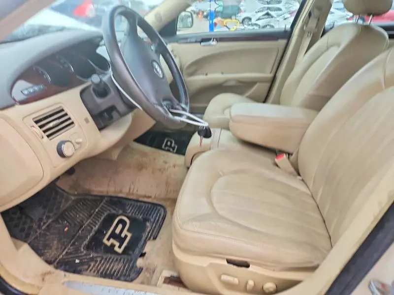 2011 BUICK LUCERNE CXL  