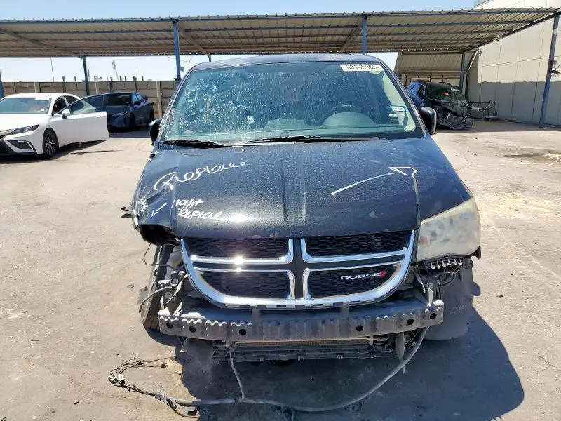 2014 DODGE GRAND CARAVAN SE  