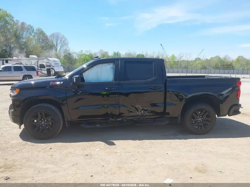 2023 CHEVROLET SILVERADO 1500 4WD  SHORT BED RST