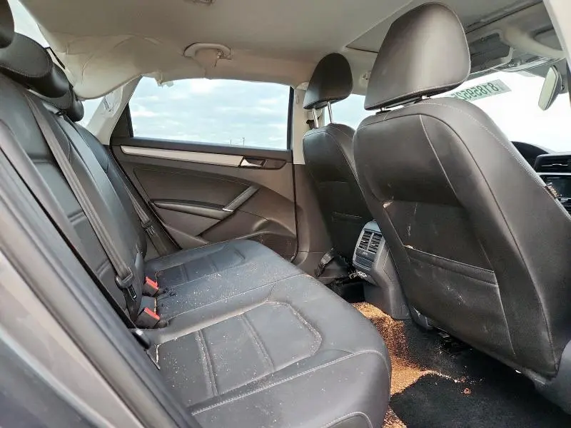 2020 VOLKSWAGEN PASSAT SE