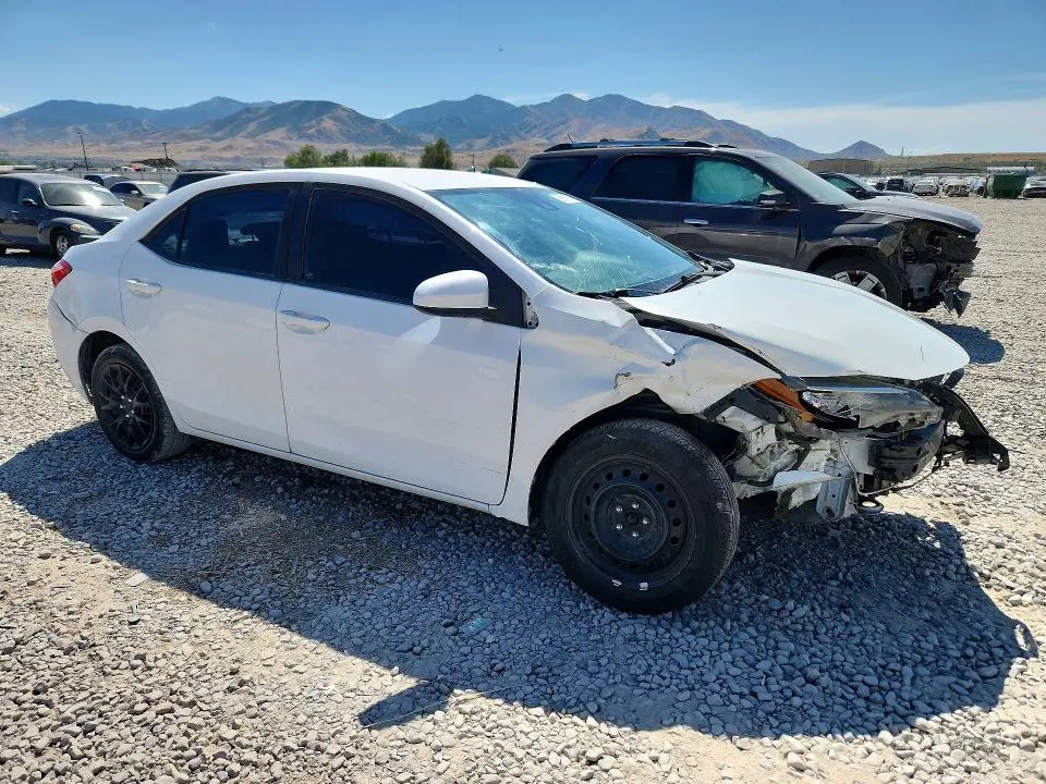 2017 TOYOTA COROLLA LE  