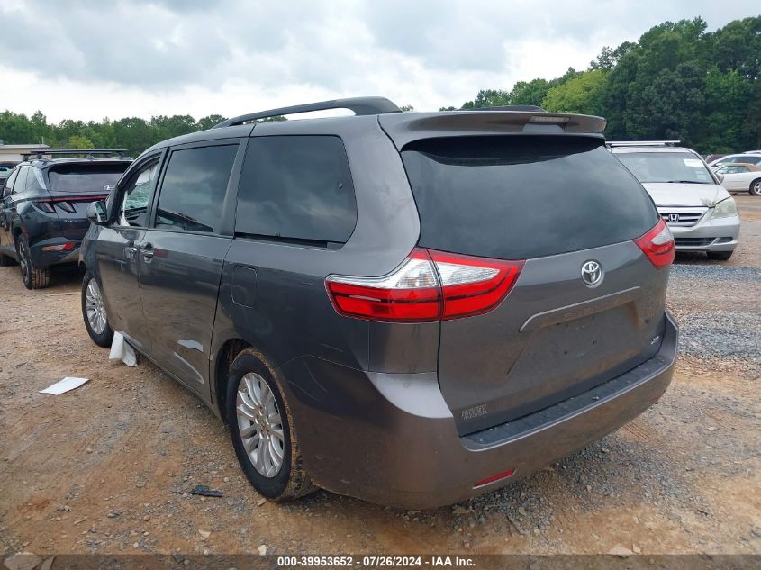 2016 TOYOTA SIENNA XLE 8 PASSENGER