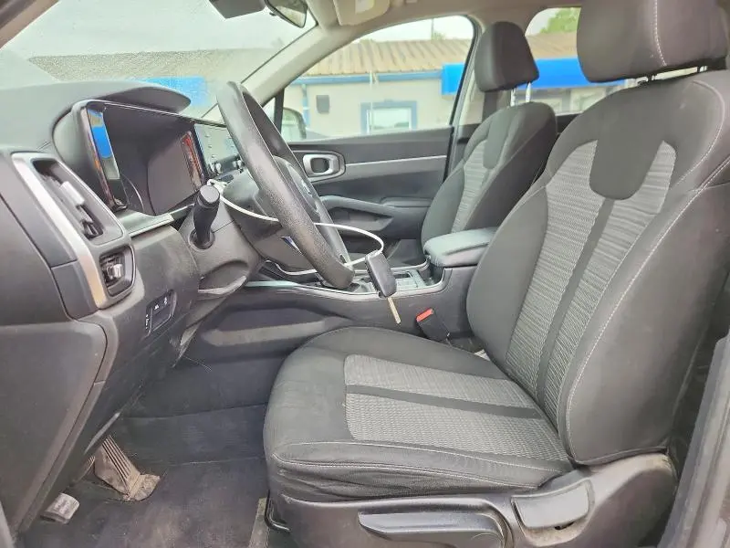 2021 KIA SORENTO LX  