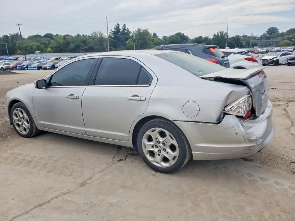 2010 FORD FUSION SE  