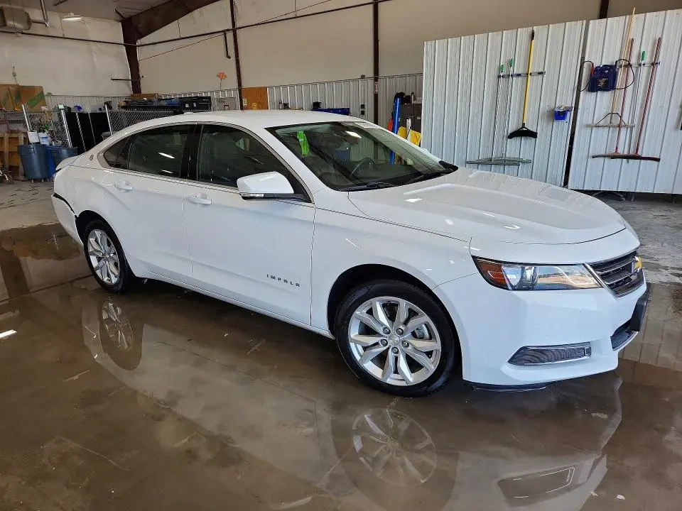 2017 CHEVROLET IMPALA LT  