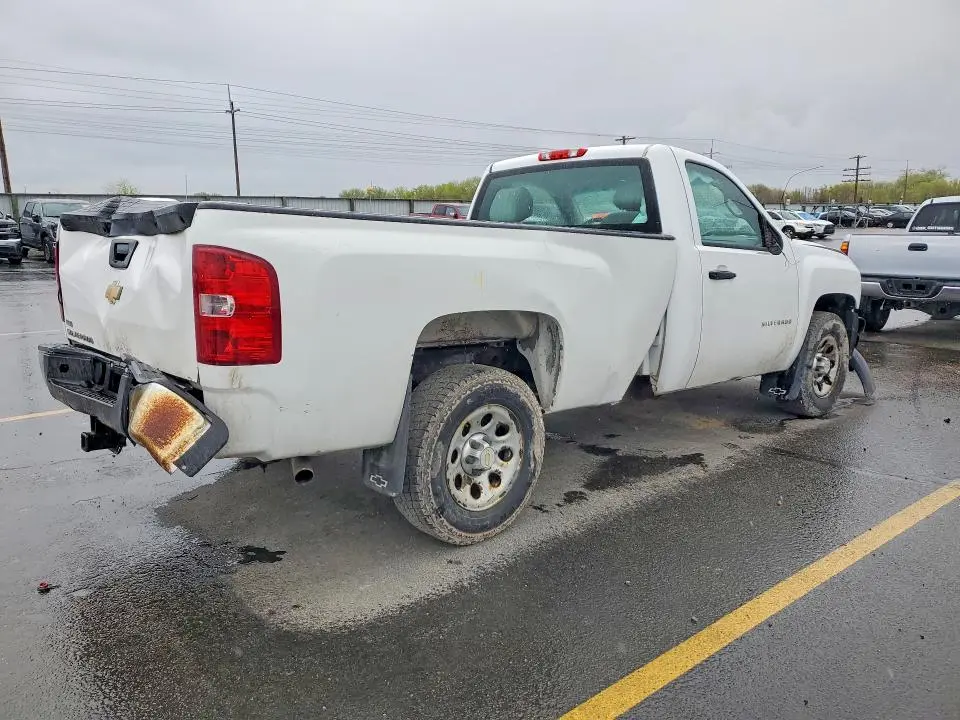 2011 CHEVROLET SILVERADO C1500  