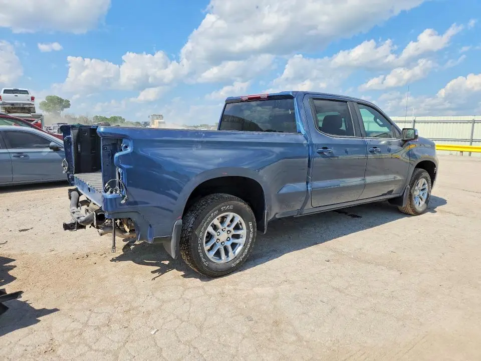 2024 CHEVROLET SILVERADO K1500 LT  