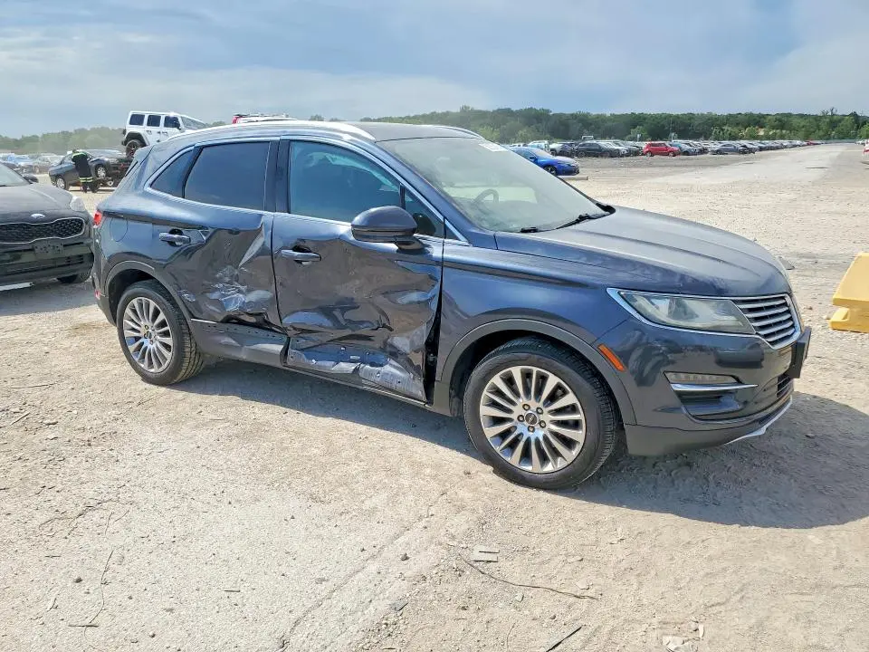 2015 LINCOLN MKC   