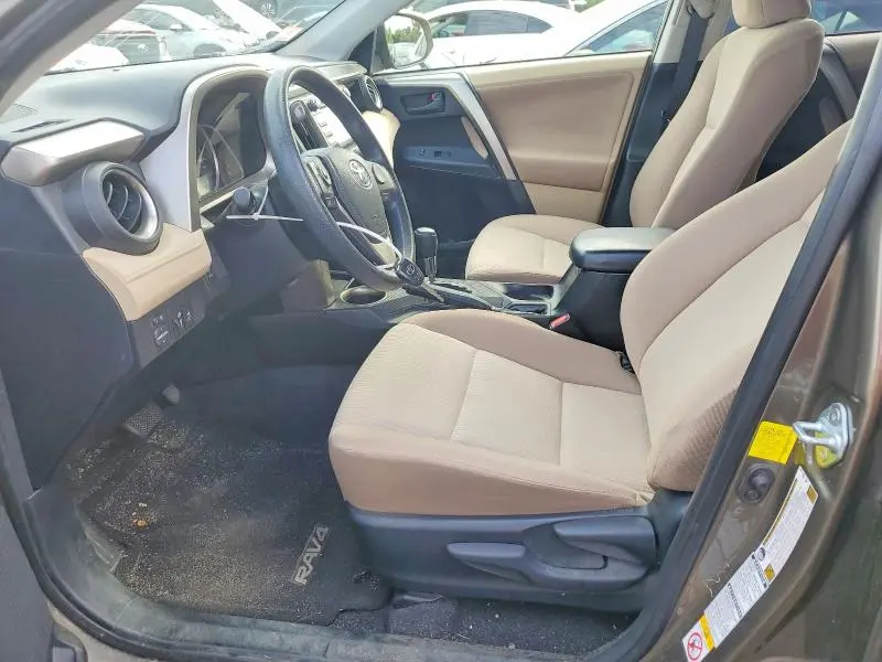 2013 TOYOTA RAV4 LE  