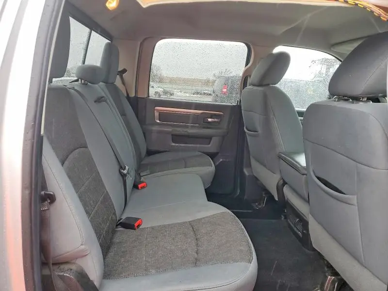 2014 RAM 1500 SLT  