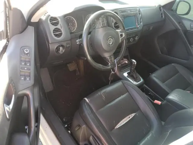 2012 VOLKSWAGEN TIGUAN S  