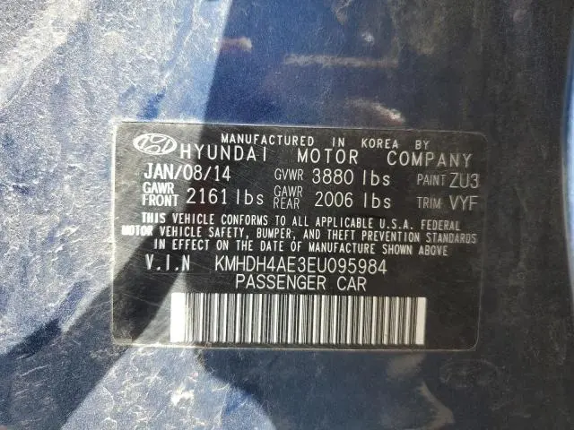 2014 HYUNDAI ELANTRA SE