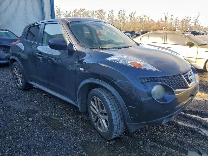 2011 NISSAN JUKE S  