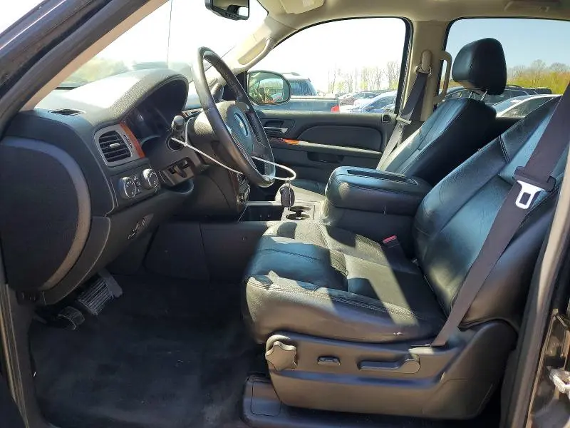 2012 CHEVROLET AVALANCHE LT  