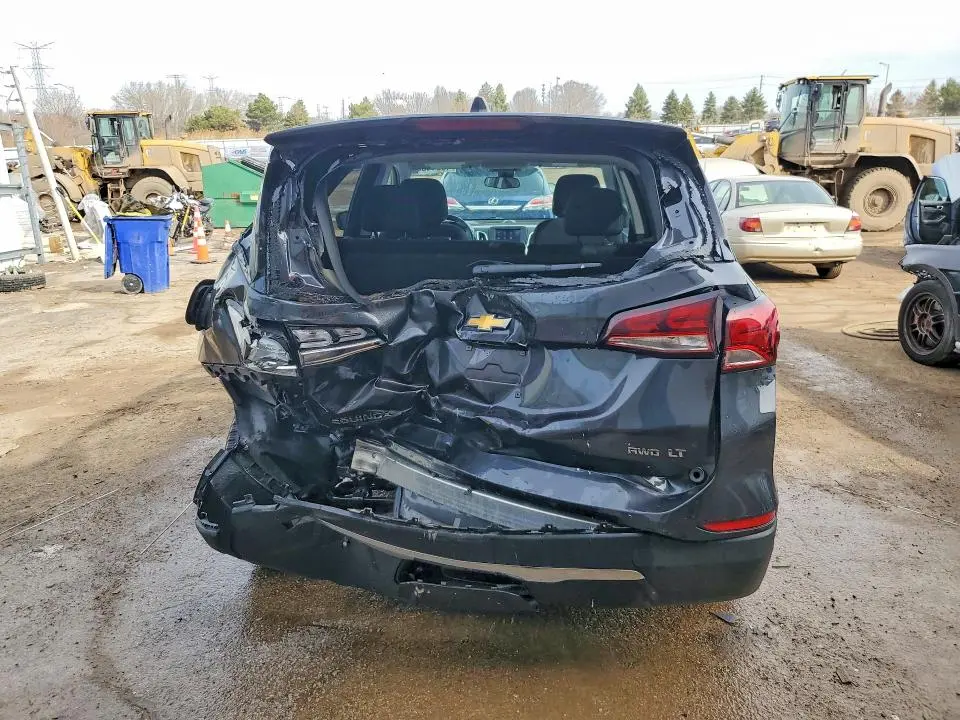 2022 CHEVROLET EQUINOX LT  