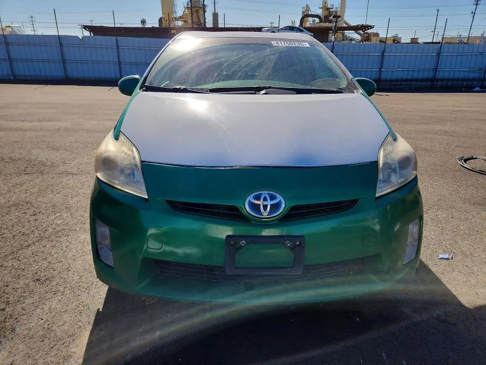2014 TOYOTA PRIUS TWO  