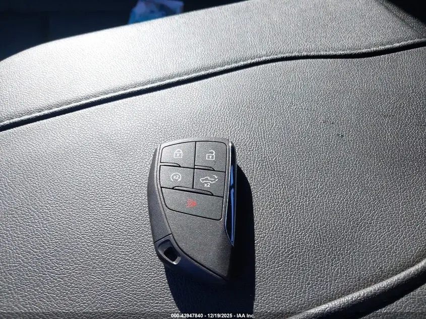 2025 CHEVROLET SILVERADO 1500 4WD  SHORT BED LT TRAIL BOSS