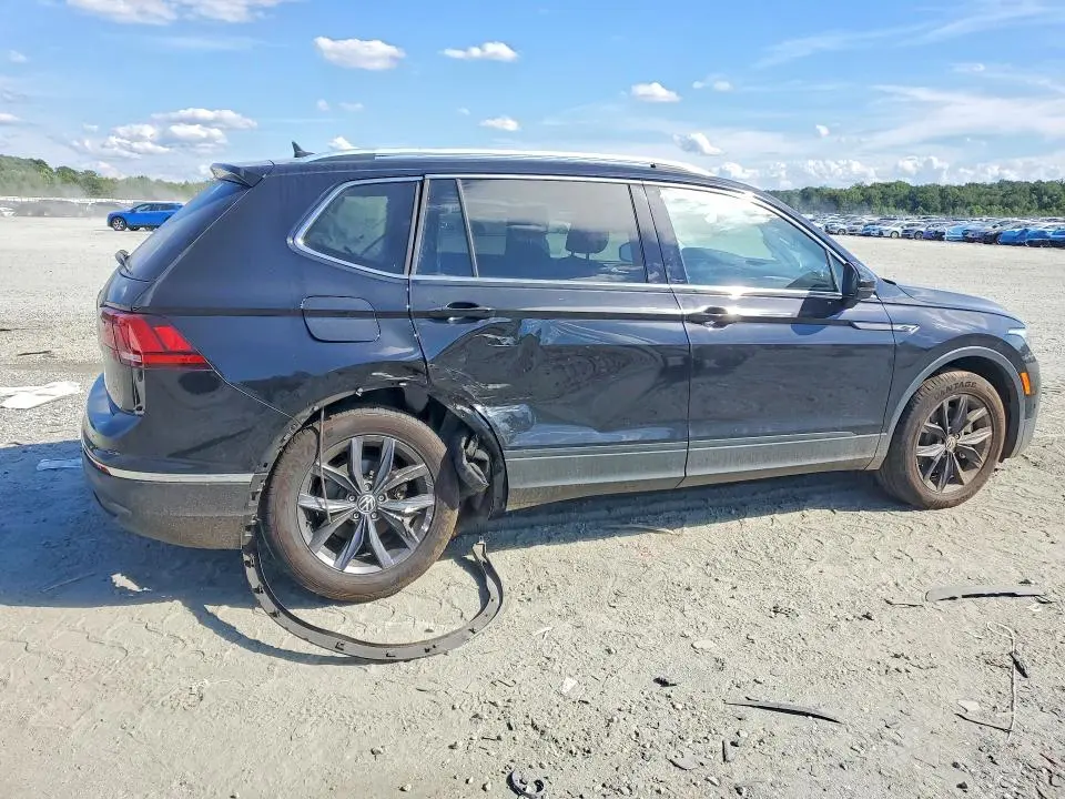 2023 VOLKSWAGEN TIGUAN SE  
